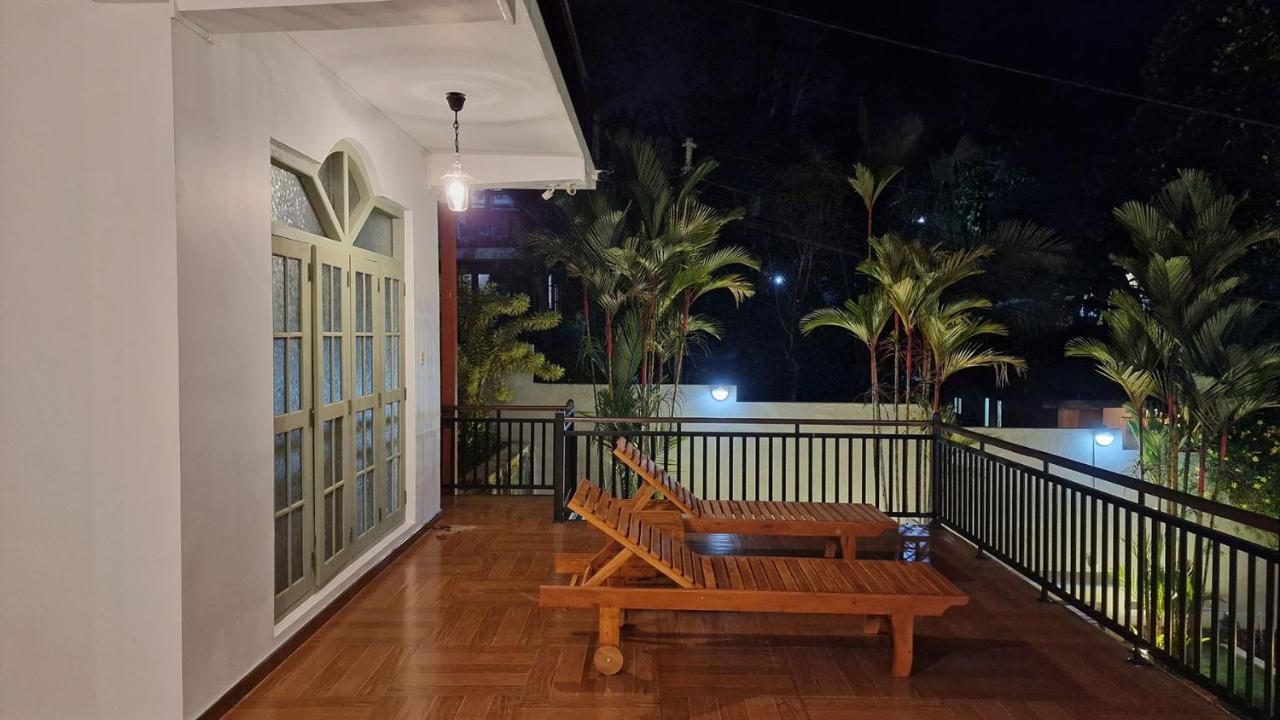 Hotel Chill Hill Hikkaduwa Extérieur photo