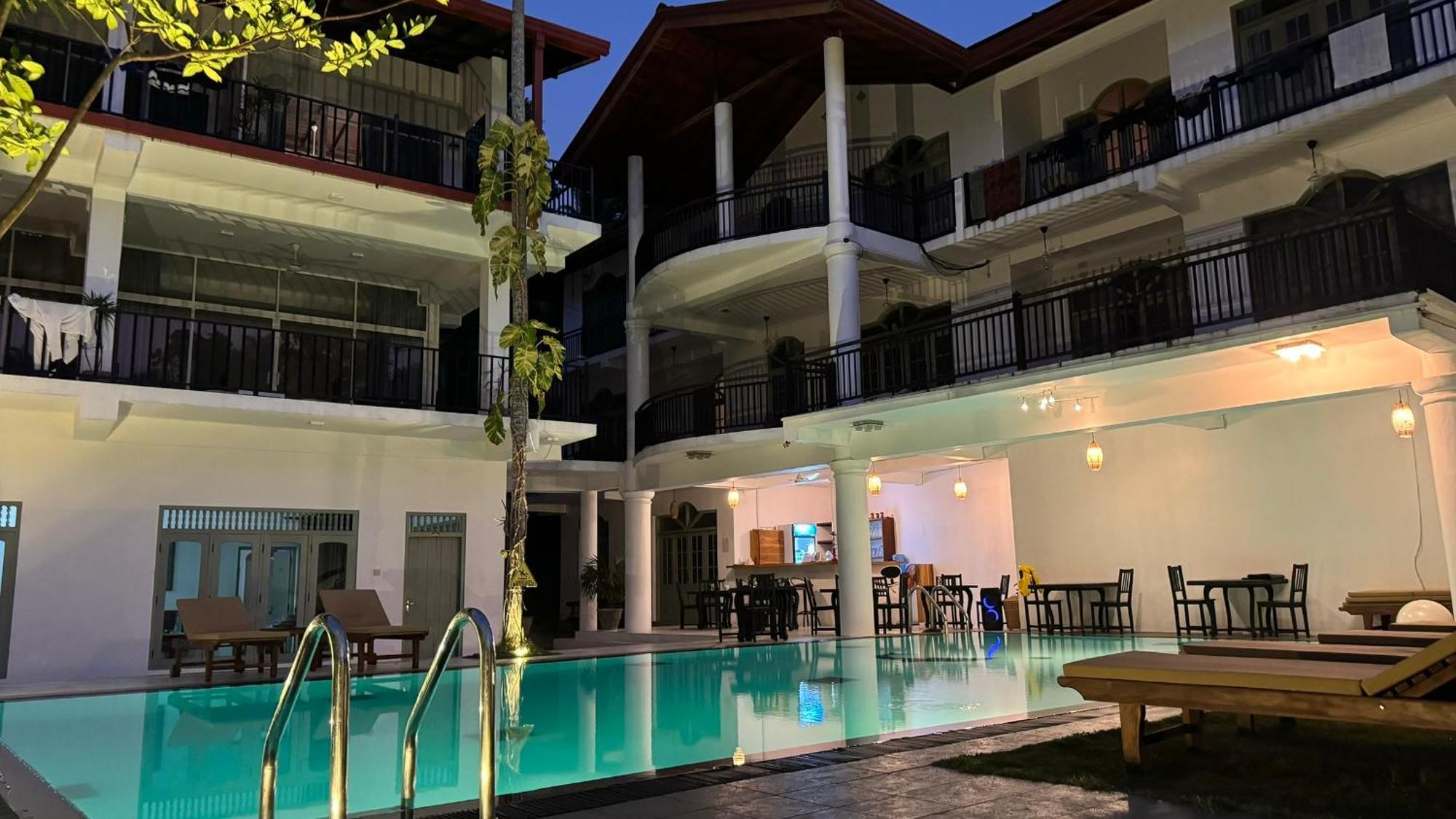 Hotel Chill Hill Hikkaduwa Extérieur photo