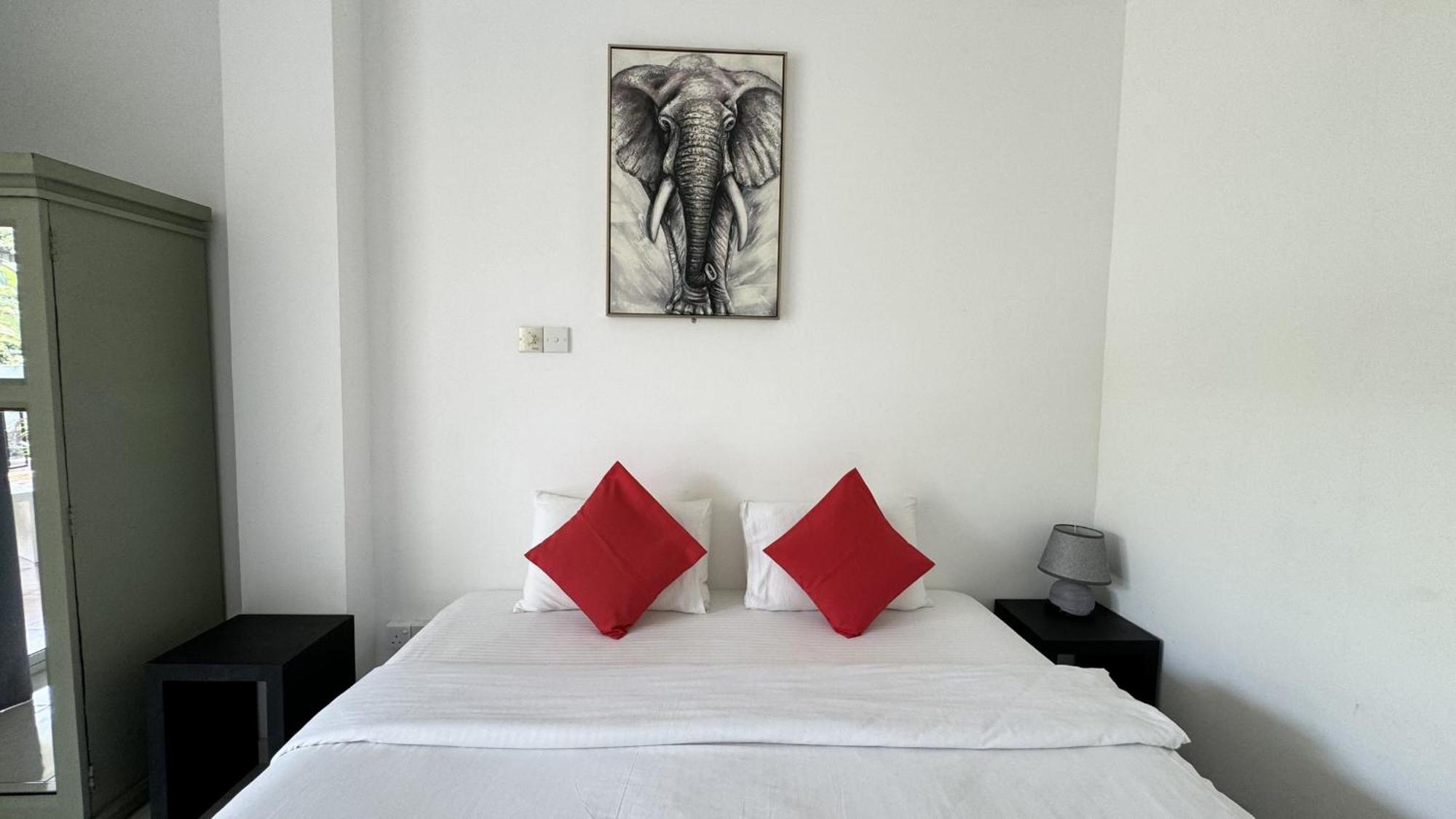 Hotel Chill Hill Hikkaduwa Extérieur photo